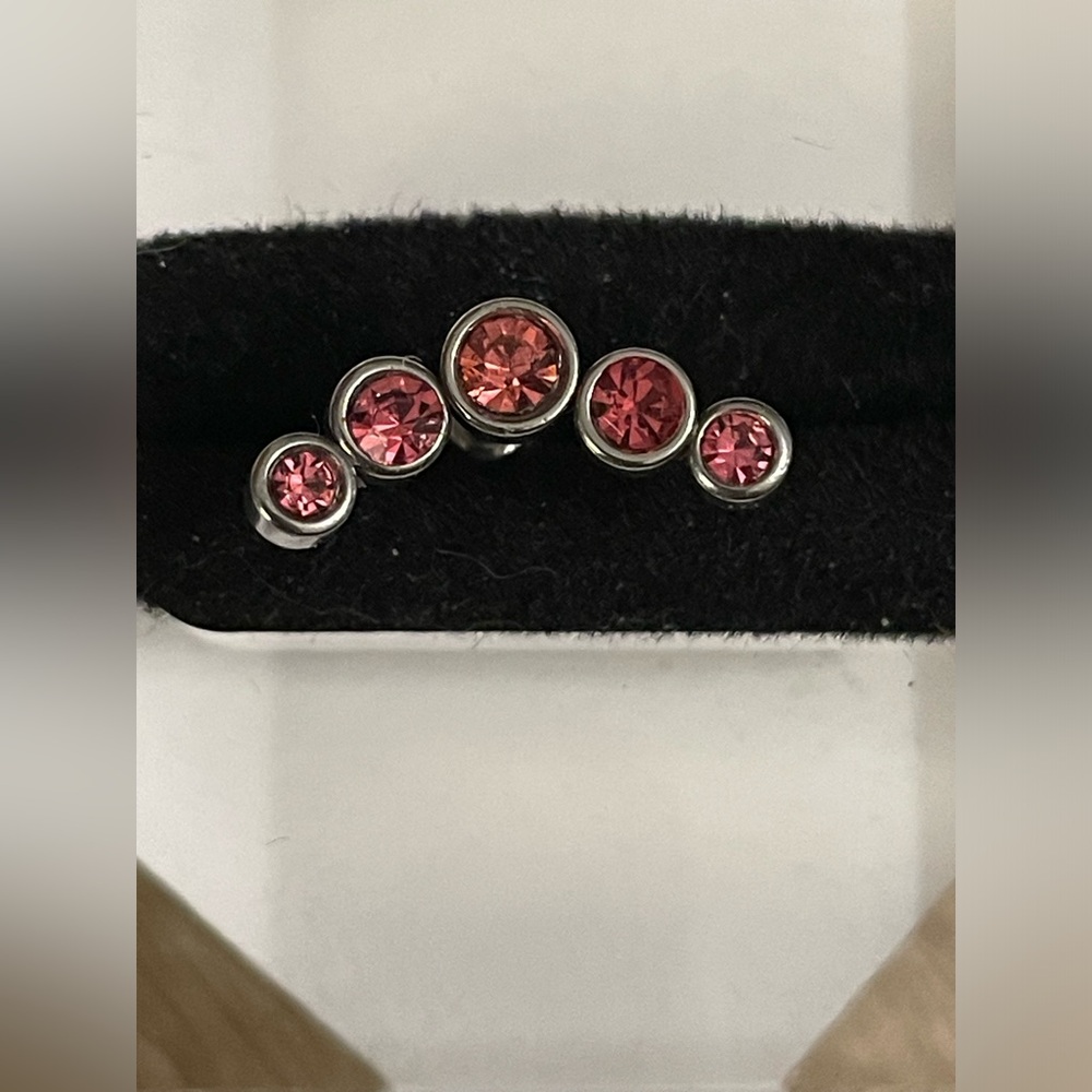 1Pc Pink CZ Surgical Stainless 16g Cartilage /Helix/Tragus Stud NWT - Picture 4 of 9